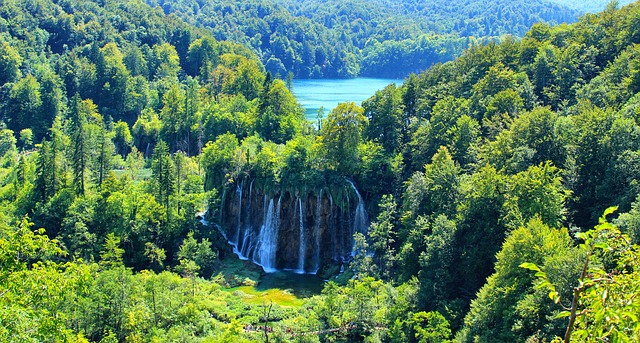 plitvice lakes croatia
